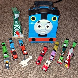 Thomas & Friends travel case for trains 🚂 💙(trains sold separately).